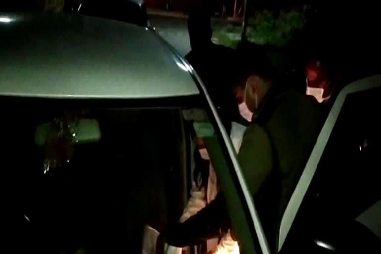 body found in a car in Sector 15 of Panchkula