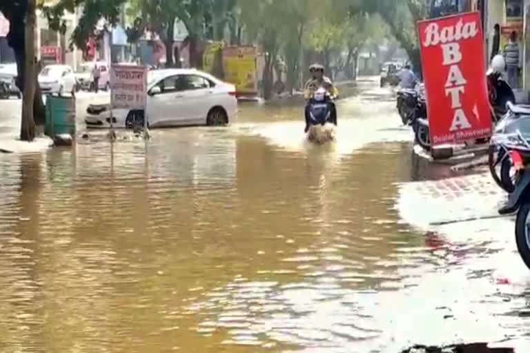 Brass market of Rewari became pond after rain