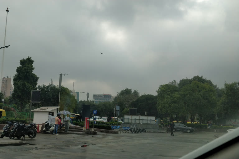 probability of rain in Delhi