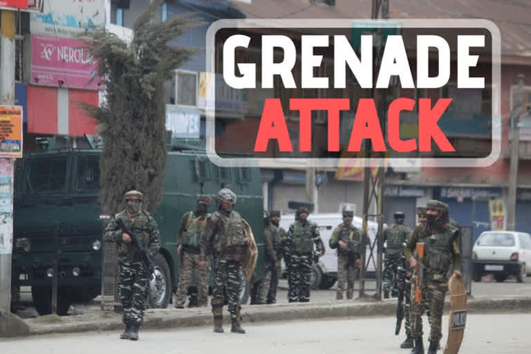 Militants lob grenade at police checkpoint in J&K, 1 injured