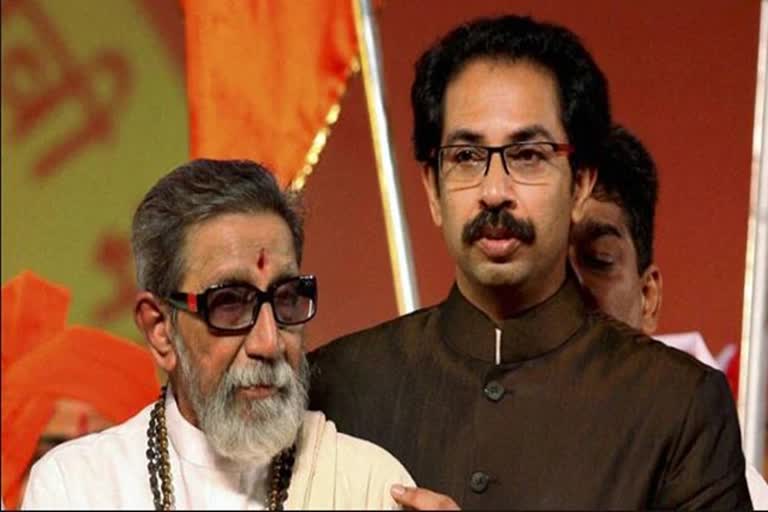 Uddhav Thackeray  Thackeray to visit Ayodhya  special train  Shiv Sainiks  Indian Railway Catering and Tourism Corporation (IRCTC)  'aarti' programme  view of coronavirus  banks of river Sarayu  அயோத்தி செல்கிறார் தாக்கரே!  மகாராஷ்டிரா, சிவசேனா, காங்கிரஸ், தேசியவாத காங்கிரஸ், அயோத்தி பயணம், 100 நாள் ஆட்சி