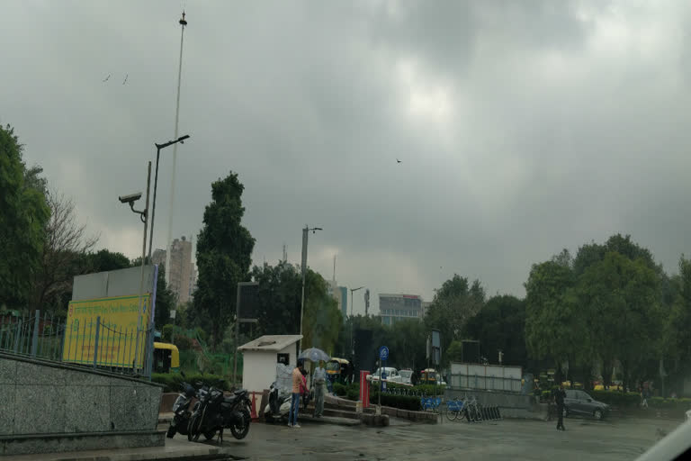 Ridge area of Delhi recorded 30 mm of rain