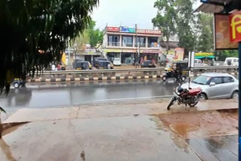 heavy rains with thunderstorms in kondagaon