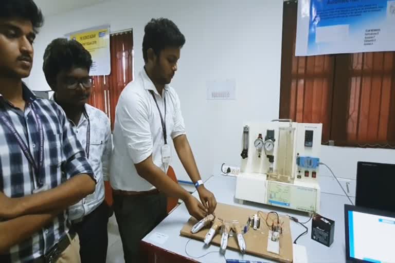 chennai-poonamallee-science-bazaar-exhibition-conducted-for-engineering-students