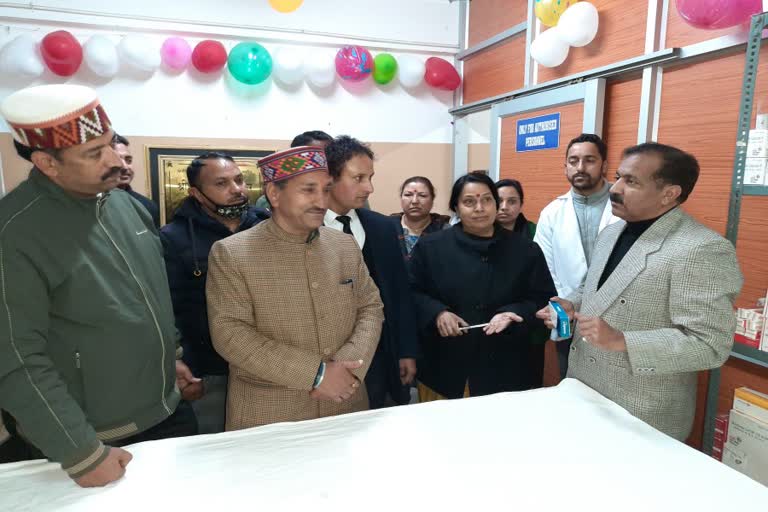 Bhimsen Sharma inspected health center kullu