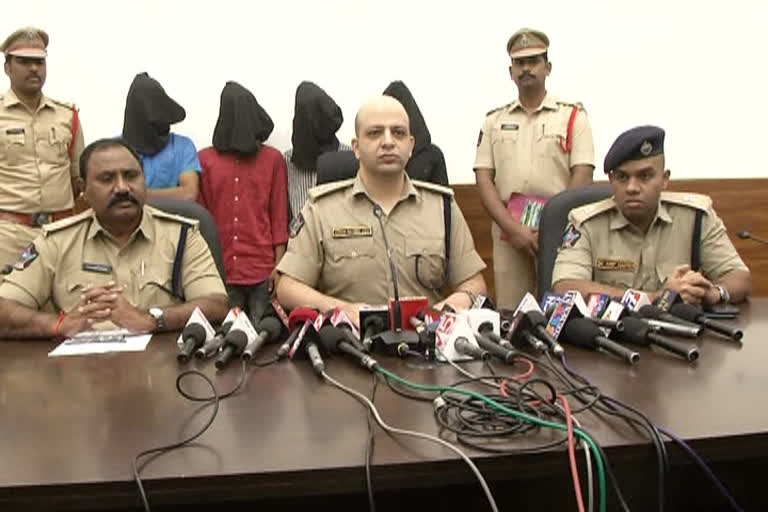 thief gang arrest by east godavari police