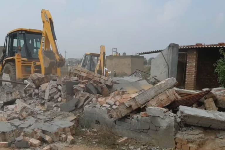 district planner department demolish illegal colonies in sohana