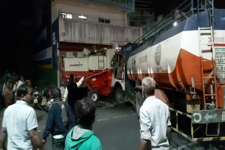 Bus and tanker collision