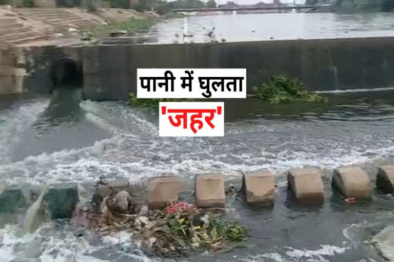 Sewerage water going into Kharun river in raipur