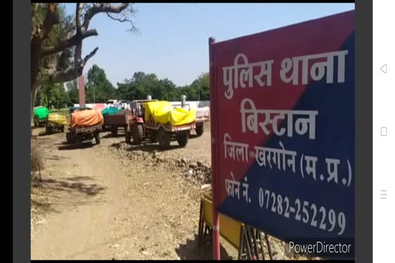 10 tractor-trolleys transporting illegal sand seized