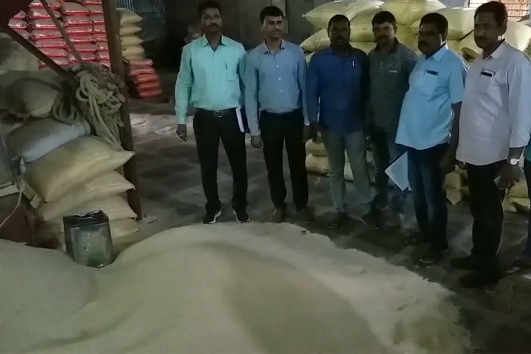 task force Police have been keeping a close watch on Danda selling illegal ration rice. 250 quintals of rice were seized in karimnagar