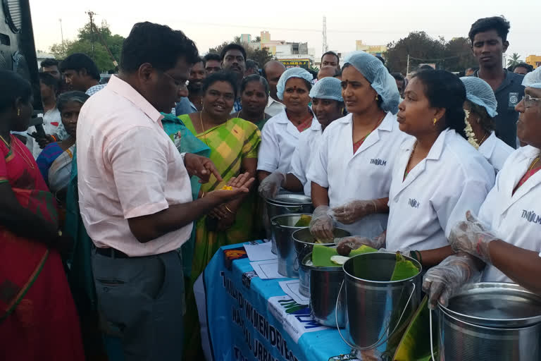 district collector kandasamy inaugurates weekly market