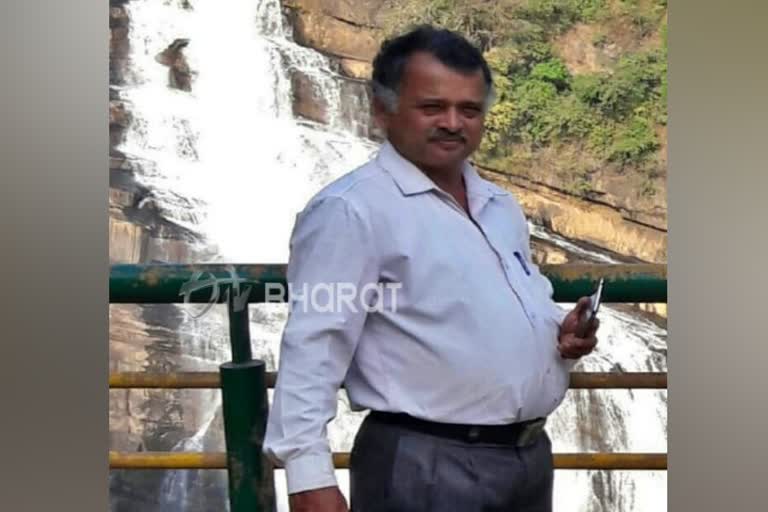 Man Commits suicide at Sirsi