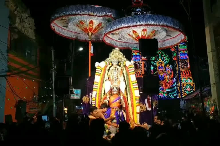 laxmi narasimha swamy procession at kadiri