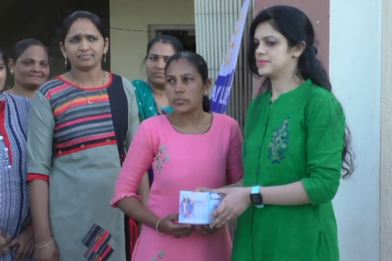 Women's Day Special: Distribution of Washable Sanitary Pads for Women at Jabalpur Village in Tankara