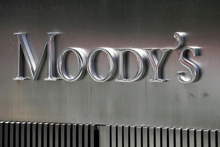 Moodys  cuts India growth projection