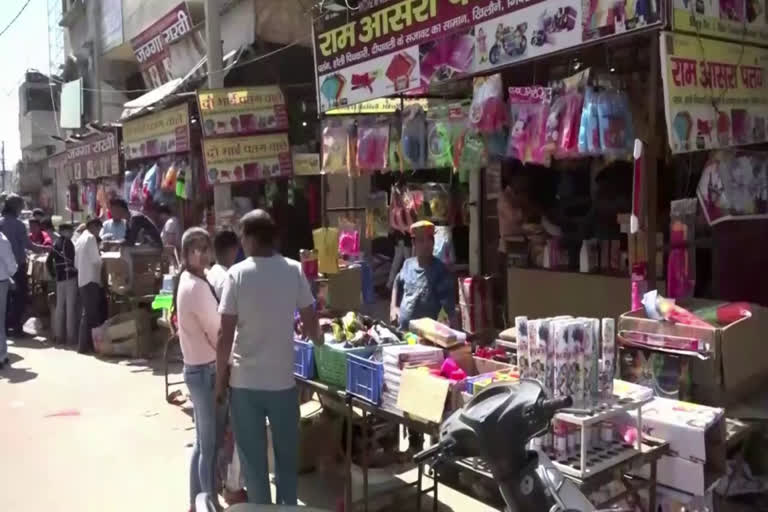 bad effect of corona virus on holi festival and rohtak market