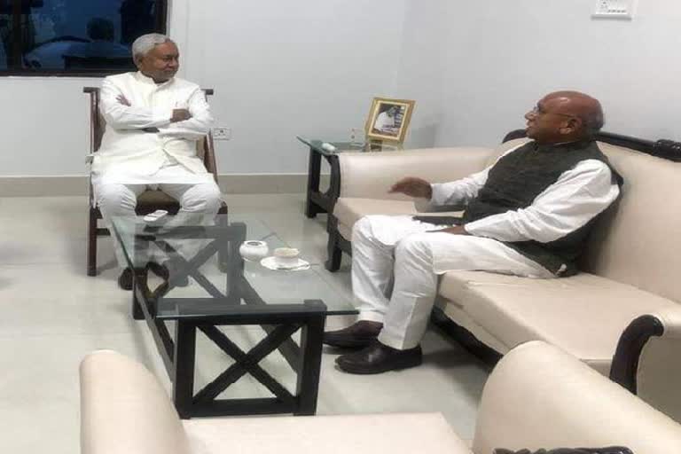 Saryu Roy meets Chief Minister Nitish Kumar in patna