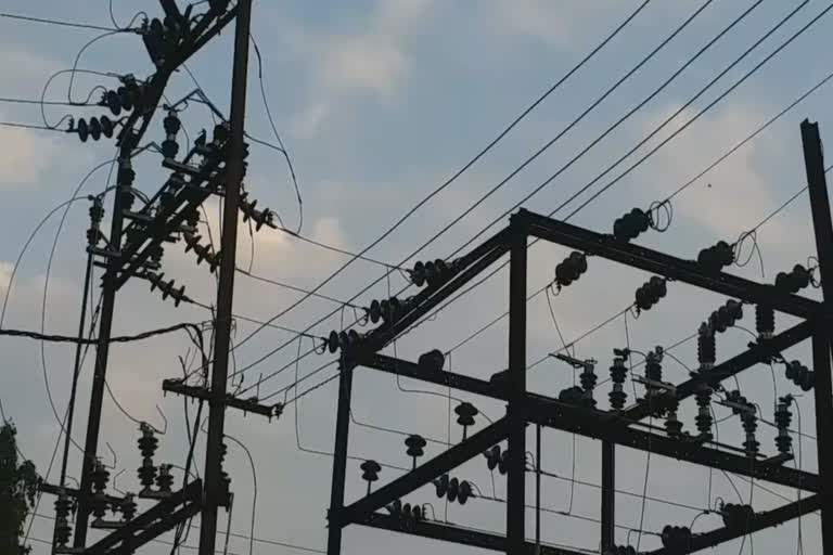 A boy injured   about the 11 kV power line in Boudh