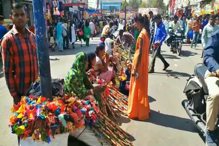 बांसवाड़ा में डांडिया और रंग खरीदारी, Dandiya and Rang in banswara