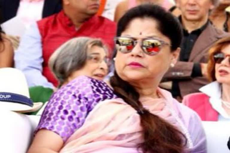 scindias-resignation-from-the-congress-was-welcomed-by-aunty-yoshdhara-raje