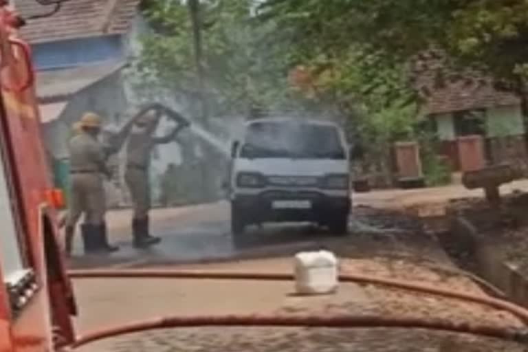 Fire from a short circuit to a car in hosanagar