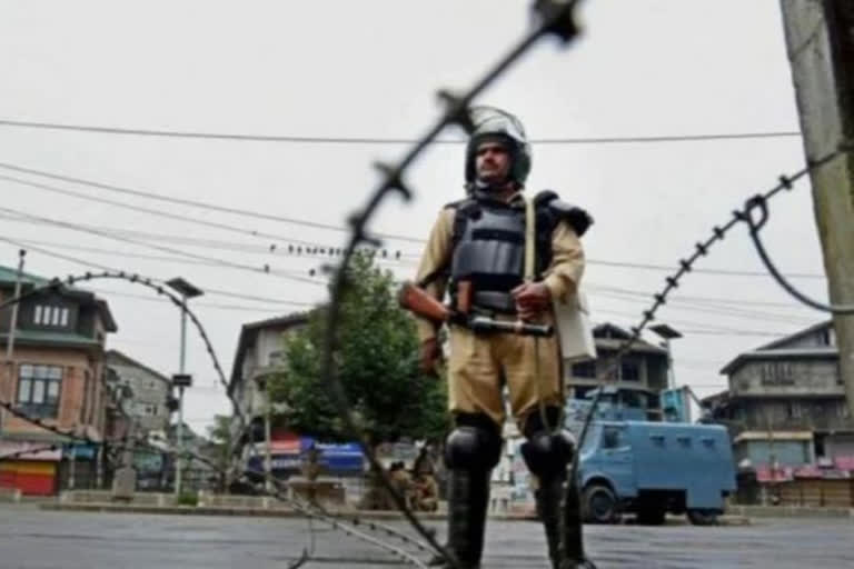 Three JeM associates arrested in Kashmir