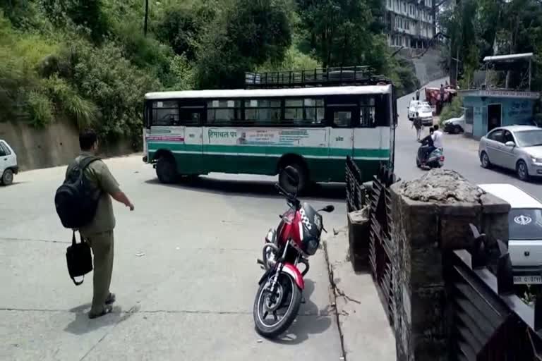 Police changes the traffic system for the match in Dharamshala