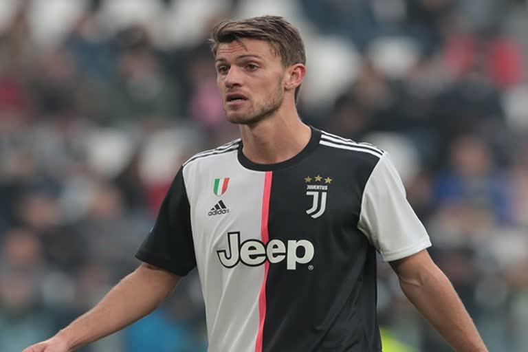 Juventus defender tests positive for coronavirus