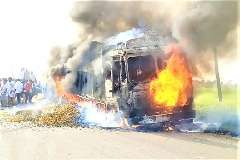 LORRY CAUGHT FIRE ACCIDENT AT KOTHAPALLY