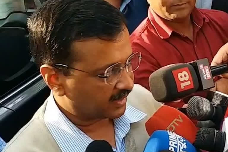 मुख्यमंत्री अरविंद केजरीवाल