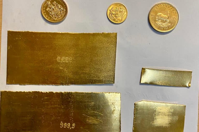 Custom seized 21.5 million of Rupees gold at IGI Airport in delhi