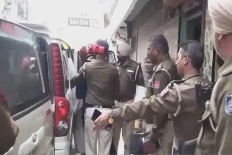 nakoder police arrested 3 couple froms guest houses