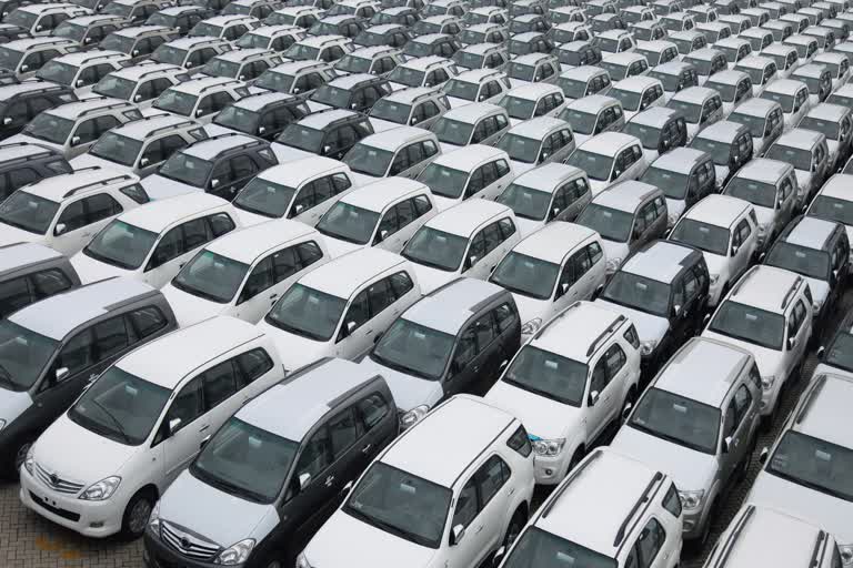 Automobile sales down 19.08%