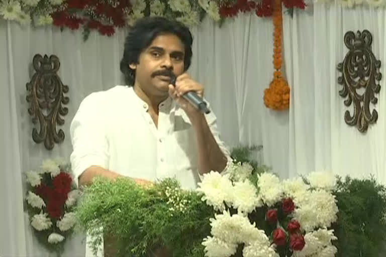 pawan kalyan in party anniversary day