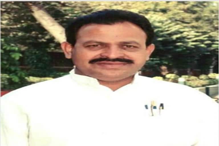 Fomer MP Hindurao naik nimbalkar passs away