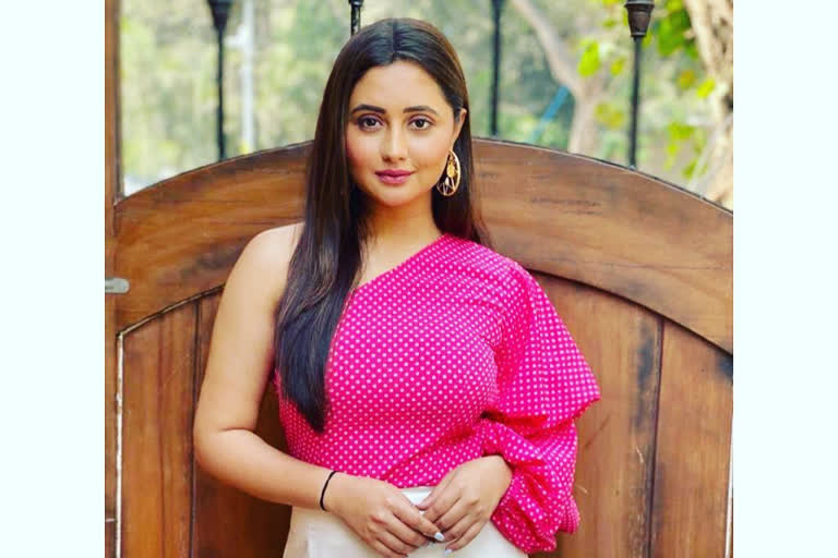 Rashami Desai, Rashami Desai news, Rashami Desai updates,  Bigg Boss 13, रश्मि देसाई, रश्मि देसाई ने कहा कि 'बिगबॉस 13' ने मुझे मजबूत इंसान बनाया