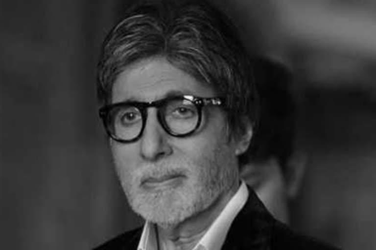 Amitabh cancels Sunday tradition at Jalsa, asks fans to 'be safe' amid coronavirus scare