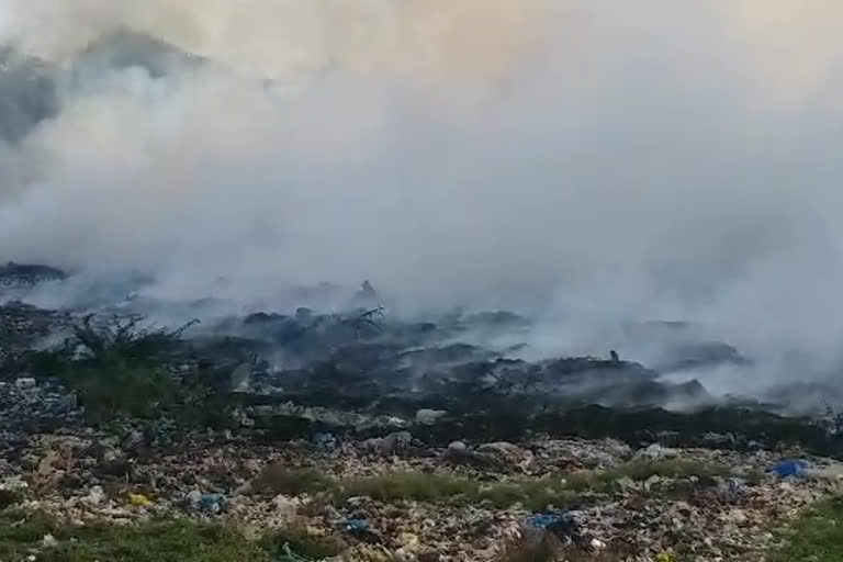 people fall ill health due to smoke caused from dumping yard at rajamahendravaram