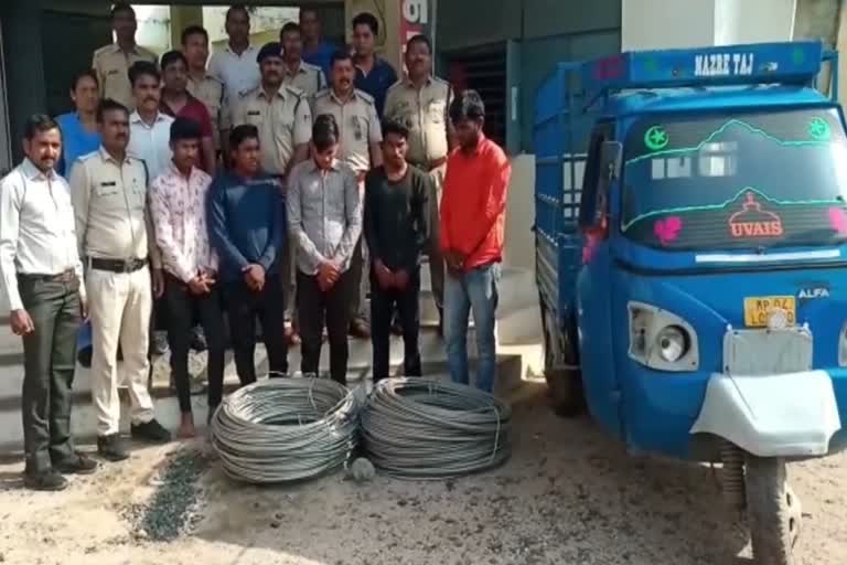 Six accused arrested in wire theft case