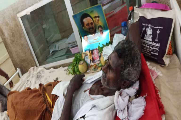 The person who worshiped Stalin's photo in pudukottai