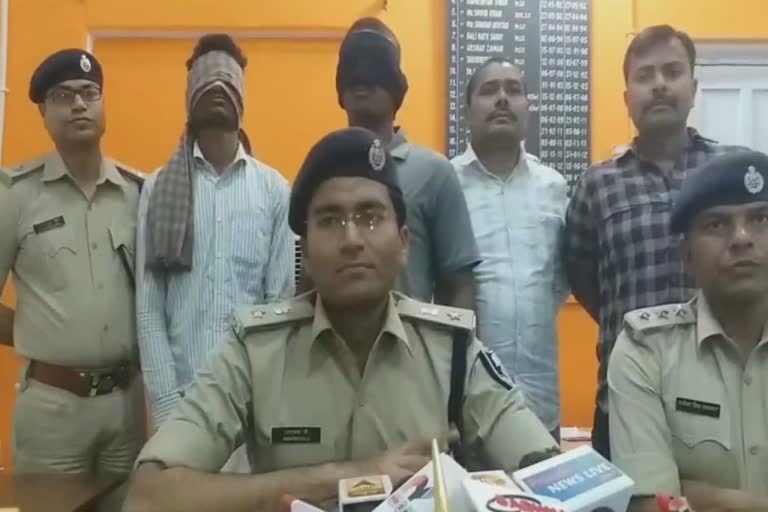 पोस्टमास्टर हत्याकांड का पुलिस ने किया खुलासा