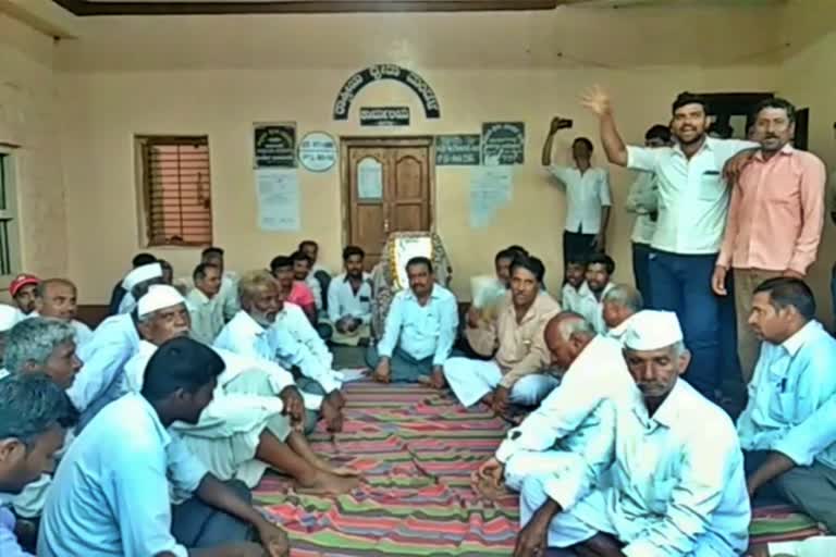 Igali  villagers fast on satyagraha