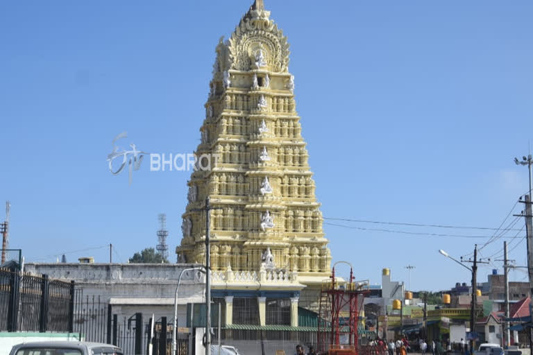 ಮೈಸೂರಿನಲ್ಲಿ ಕೊರೊನಾ ಕಟ್ಟೆಚ್ಚರ Corona effect in Mysore chamundi hills