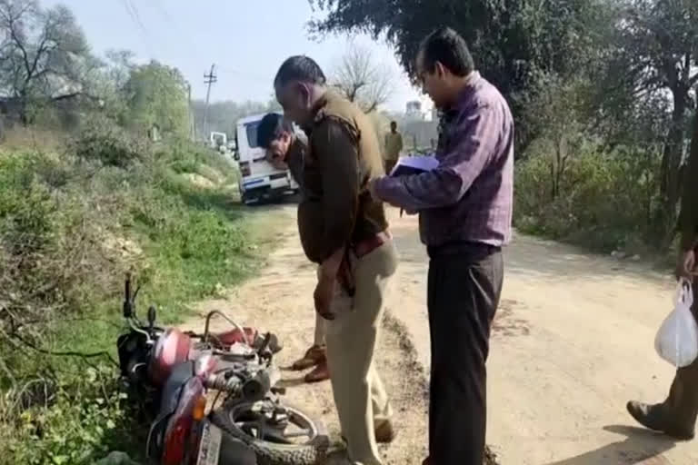 attack on daughter and father in bhadurgarh