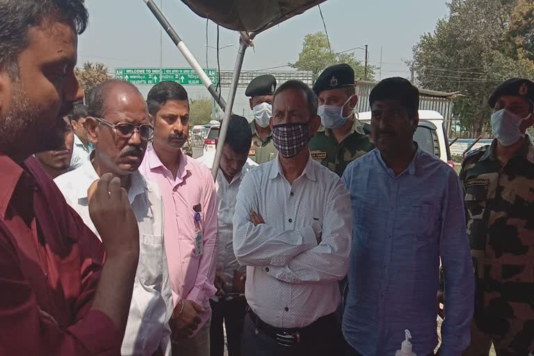 gautam-deb-visit-india-bangladesh-border