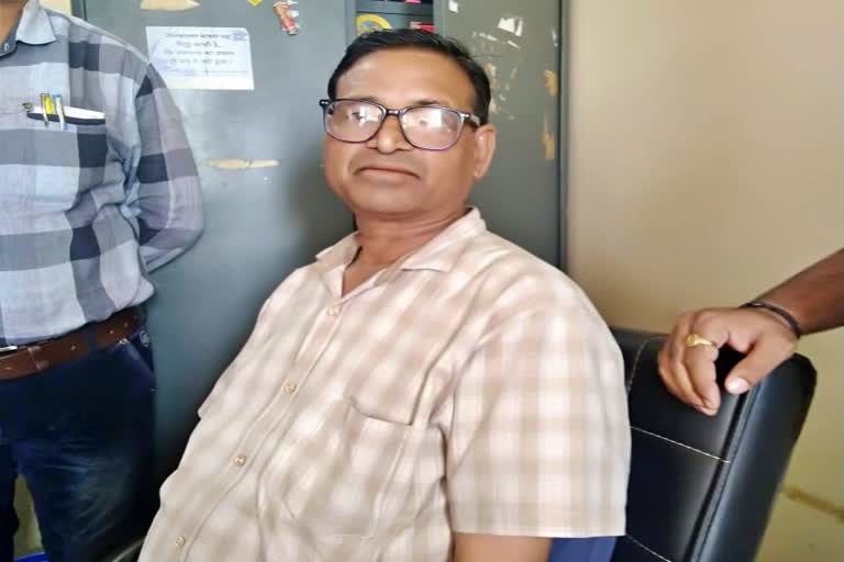 mukhya lipik arrested janjgir