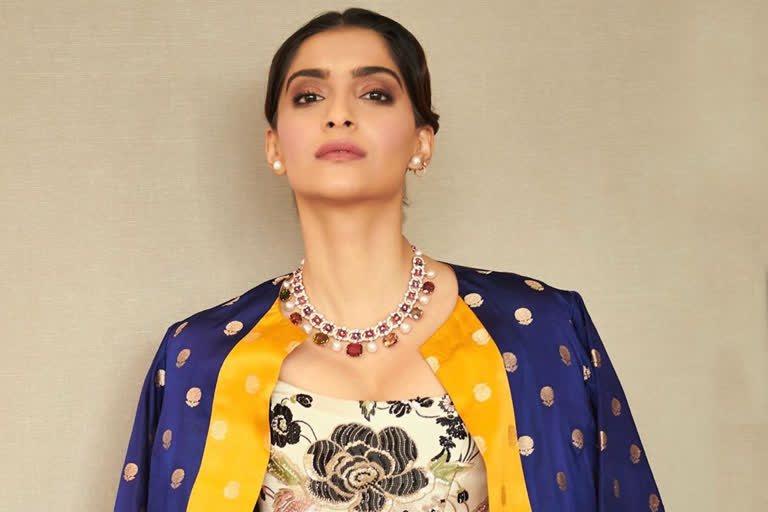 Sonam Kapoor pregnancy rumours