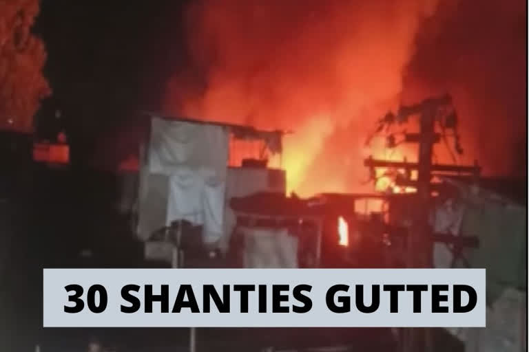 Thirty shanties gutted in fire in Pune