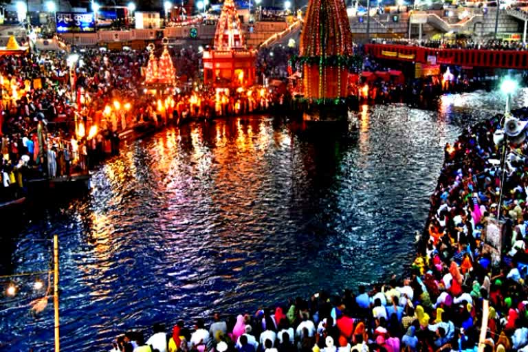 ganga aarti at haridwar closed-live-streaming